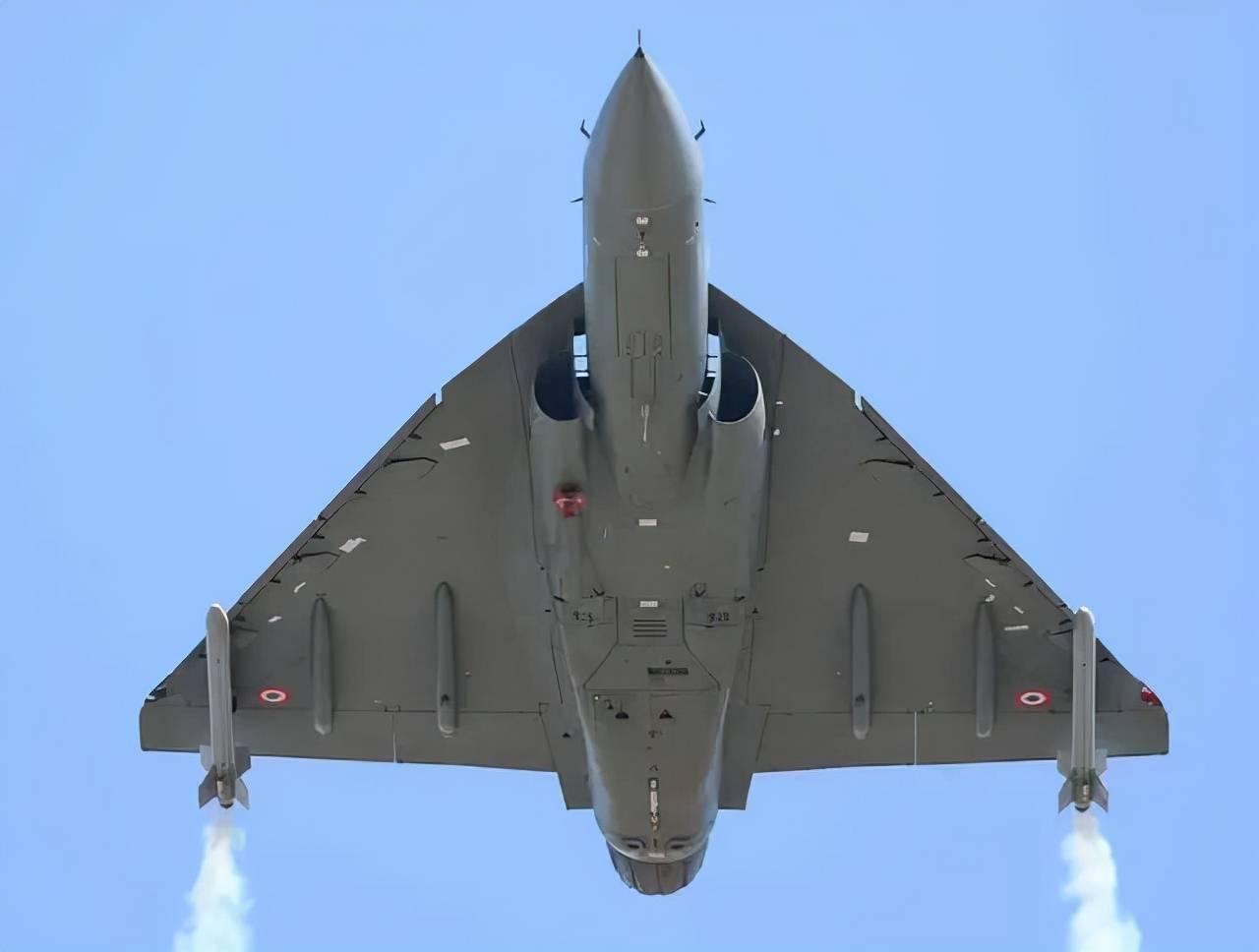 中文捷克街头 拍照时注意是捷克街否允许