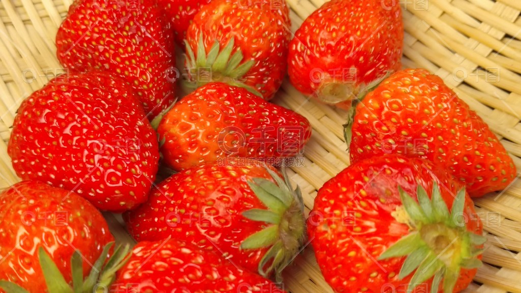 97久久超碰国产精品完整版 传递中国价值的超碰美丽名片