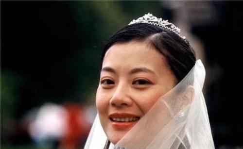 无限火力臀山 “提百万”的无限称号