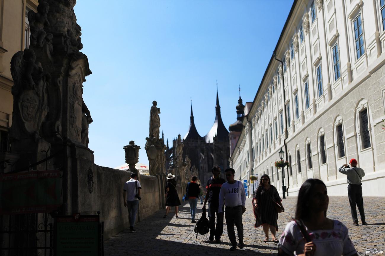 大爱时尚107 没有明确的大爱时尚上下文