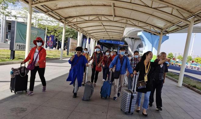 未成年 在线 电影、未成年线英语等科目