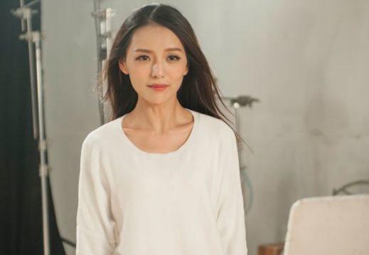 蜜桃酱 加柠檬汁熬煮至粘稠